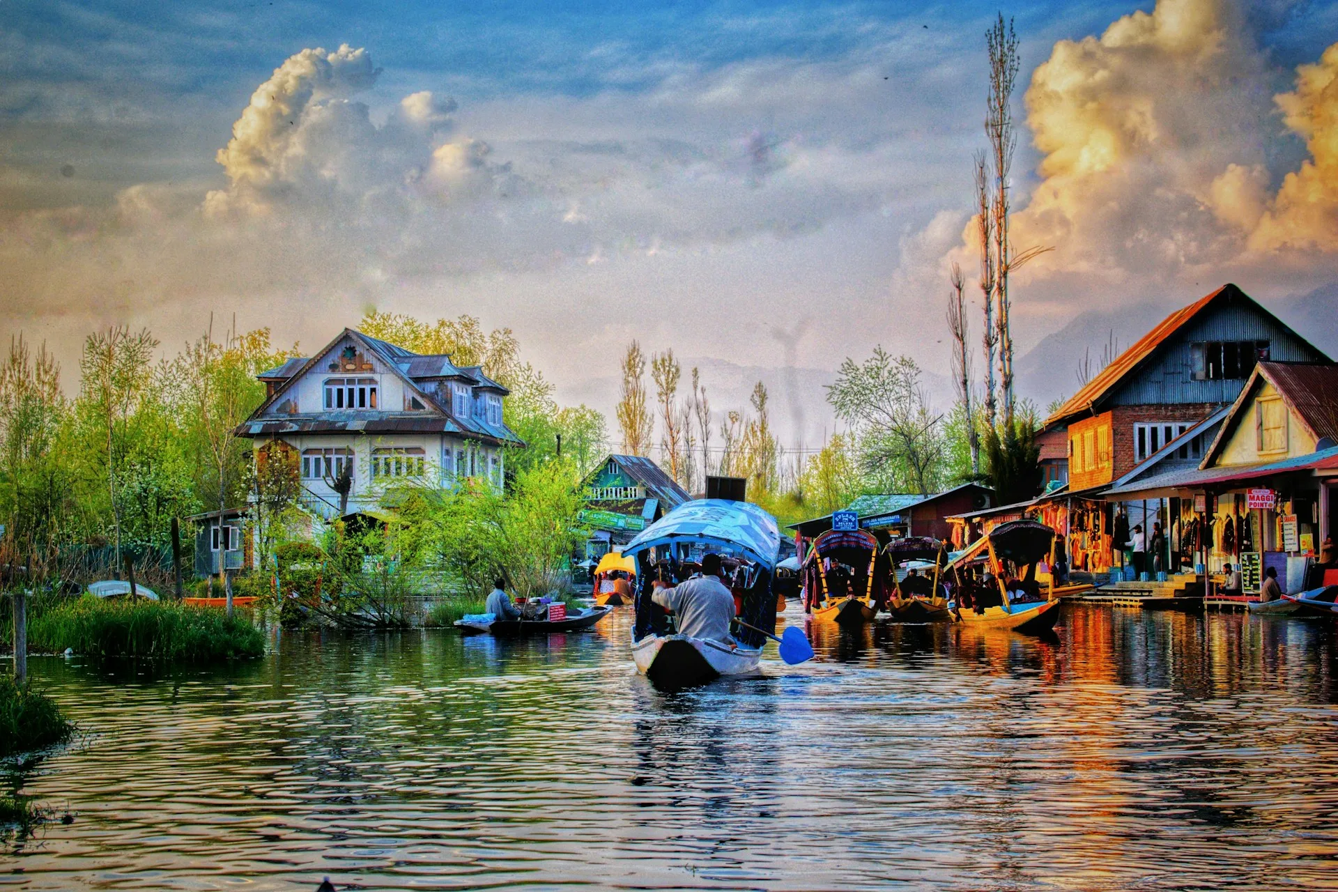 4 Nights 5 Days Kashmir Tour Package